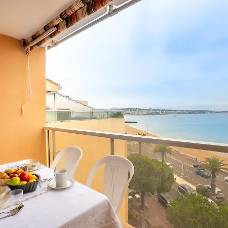 Studio Le Capitole-6 By Interhome Fréjus