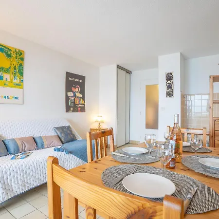 Studio Le Capitole-6 By Interhome Lägenhet Fréjus